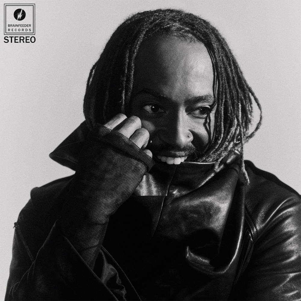 the album cover for Thundercat - Distracted
