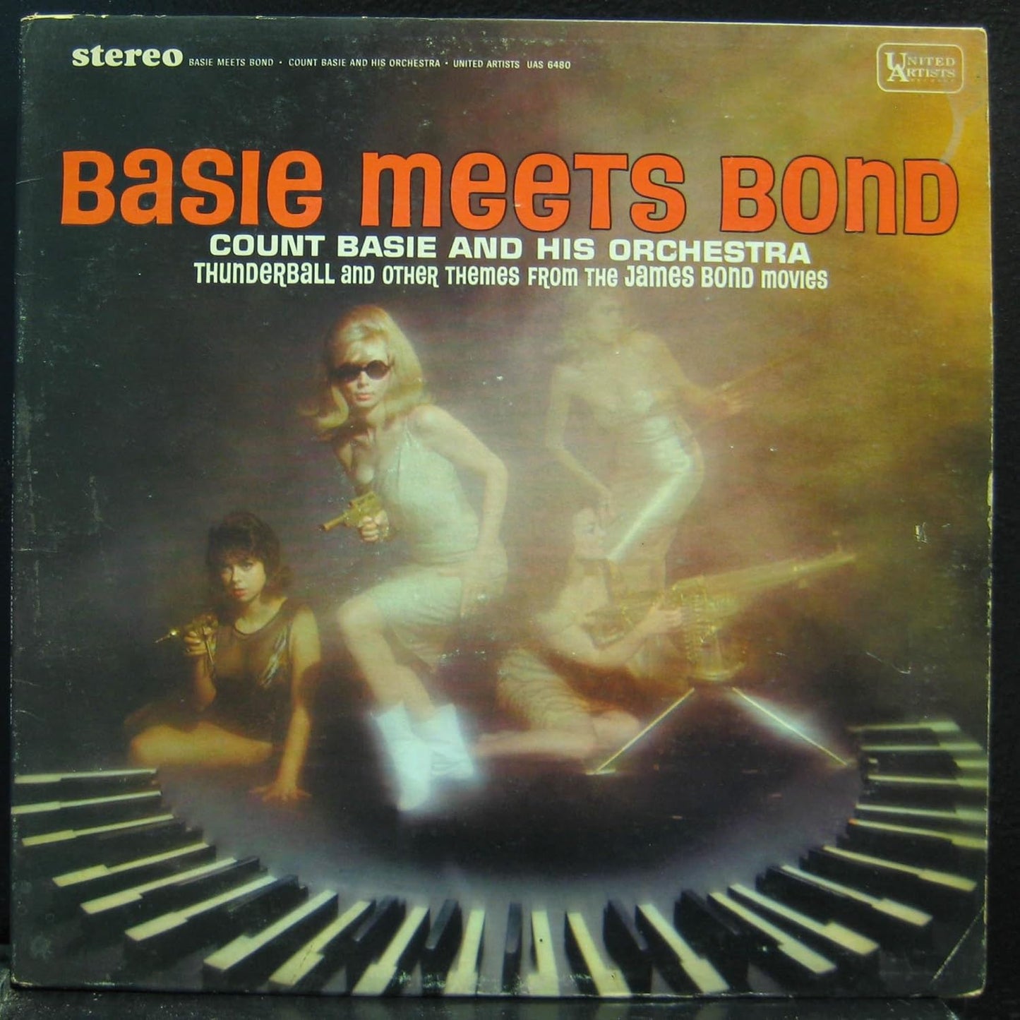 Count Basie - Basie Meets Bond LP