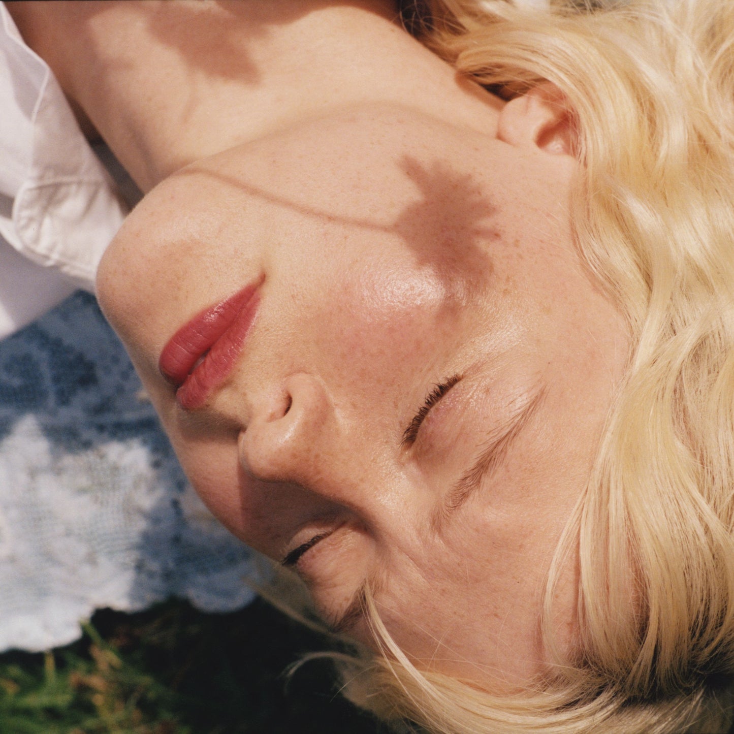 Pre-order: Maisie Peters - Florescence (indie clear vinyl)