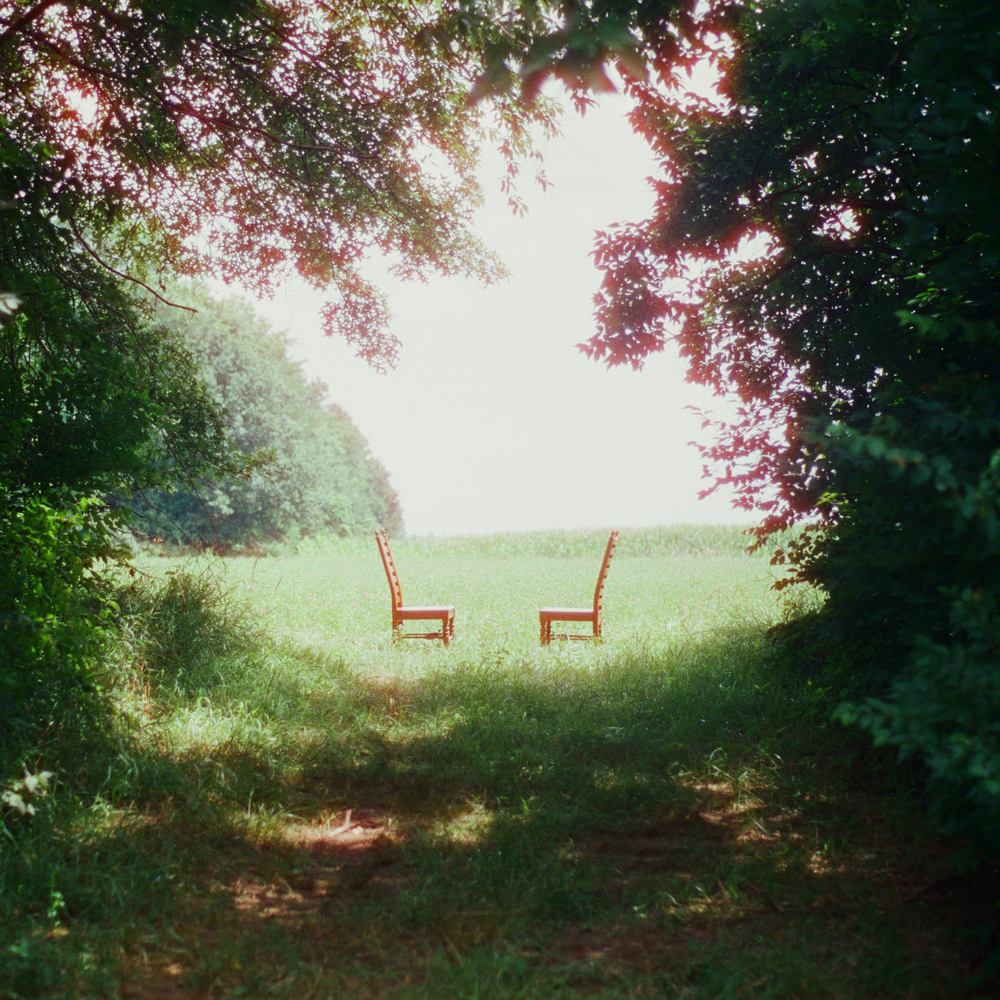 the album cover for Ratboys - Singin' to an Empty Chair [Indie Exclusive Autographed opaque green color 2LP]