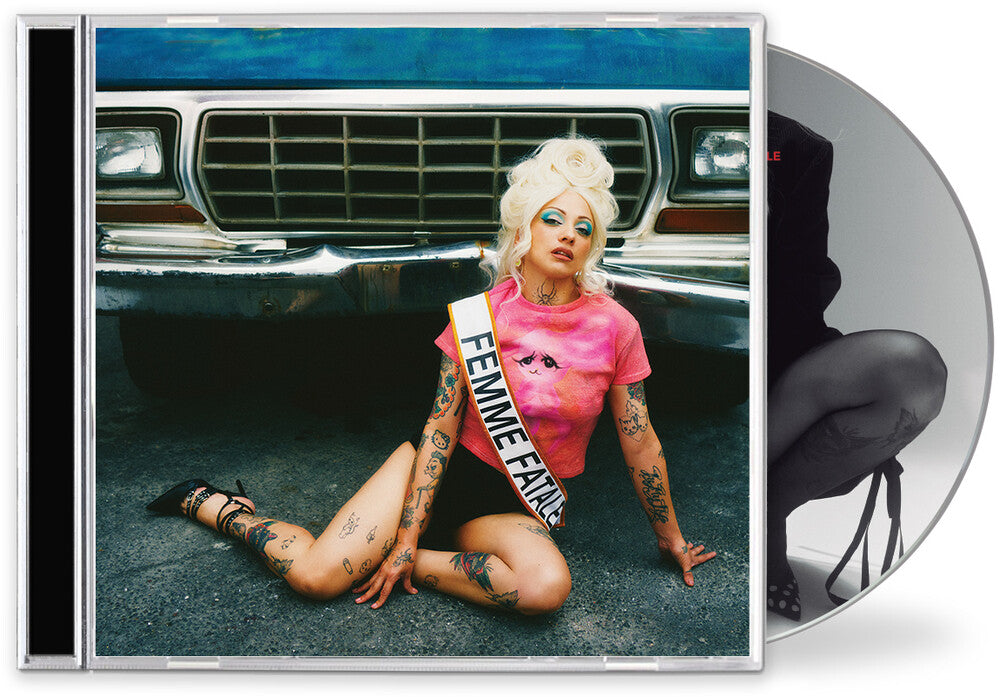 Mon Laferte - Femme Fatale