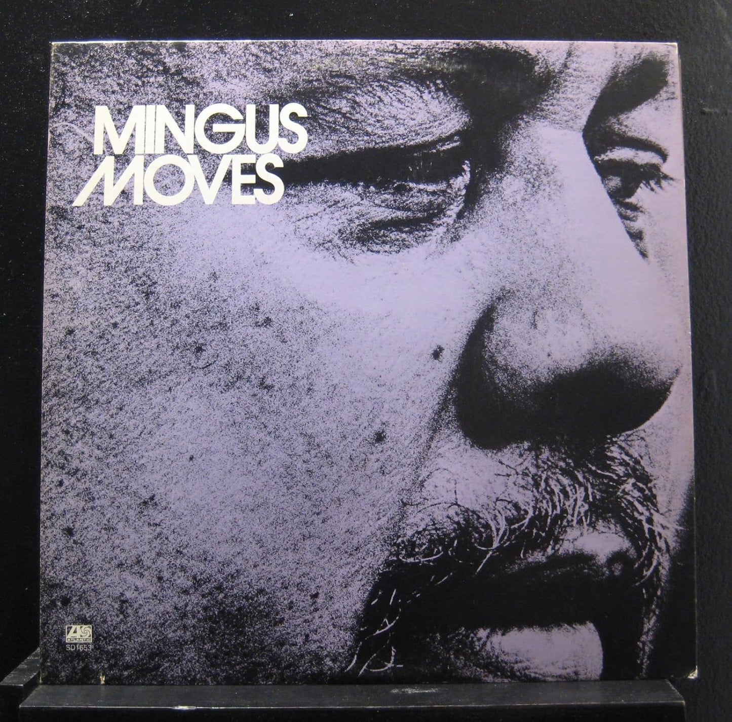 Charles Mingus – Mingus Moves LP