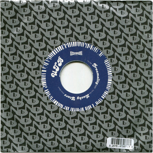 Universal Togetherness Band - Dreamality b/w Lucky Stars