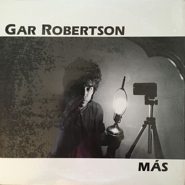Gar Robertson – Más LP
