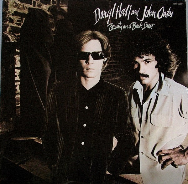 Daryl Hall & John Oates - Beauty On A Back Street LP