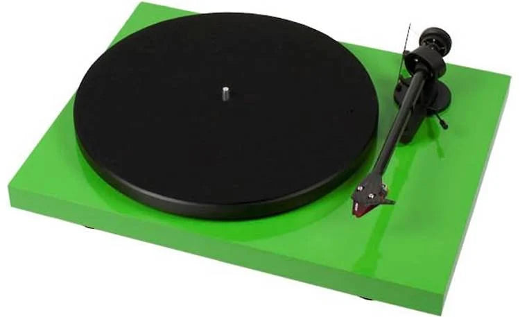Pro - Ject Debut Carbon Turntable