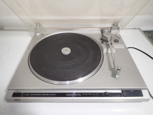 JVC L-AX3 Belt Drive Turntable